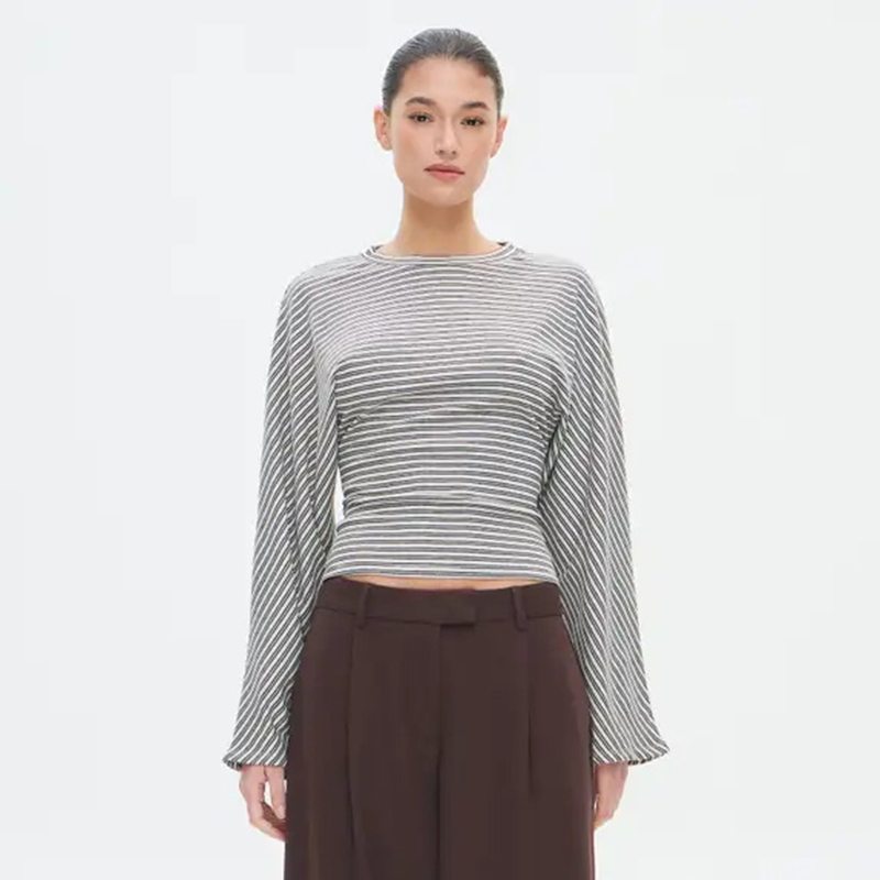Tren pakaian wanita 2025 Kaos  - Winter Clothing Trends 2025 Women'S ulasan dan harga